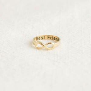 Friends Infinity Ring In Gold