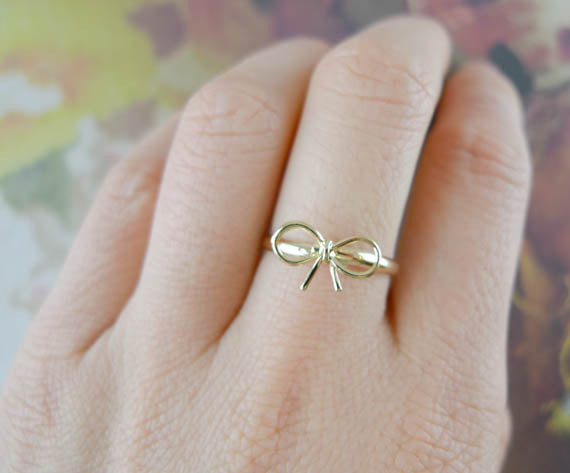 Bow Ring In Gold